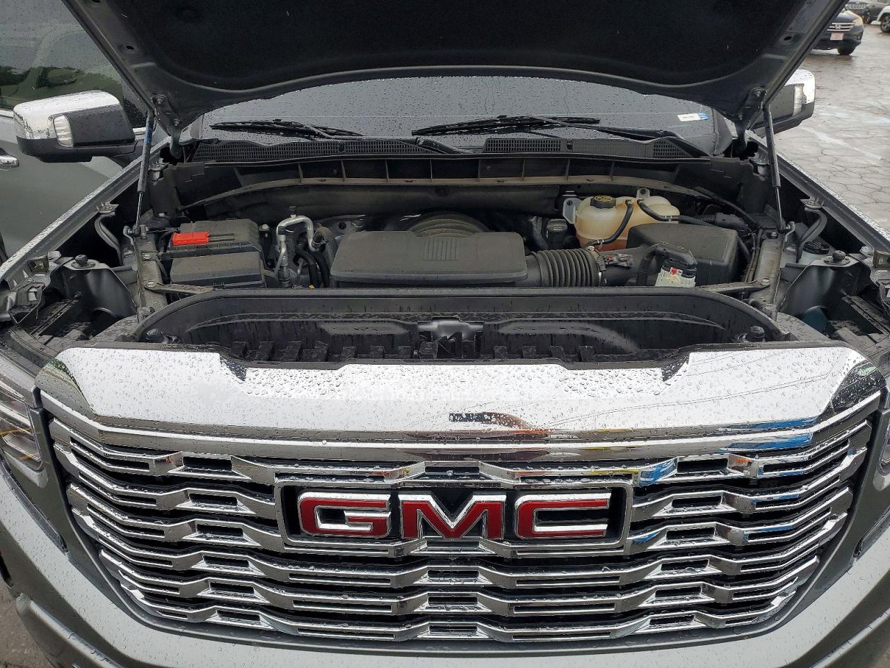 GMC Sierra K1500 Denali