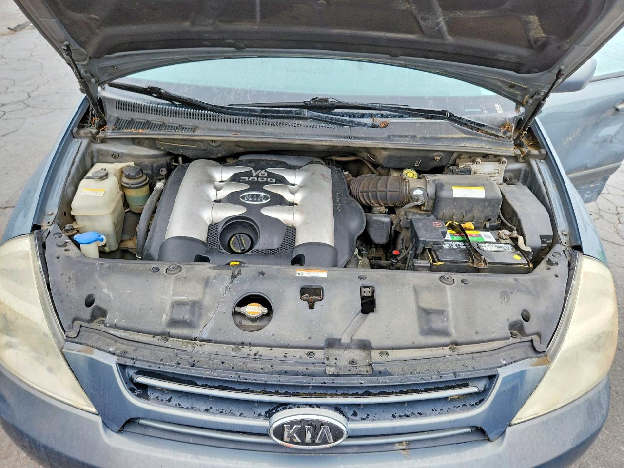 Kia Sedona Lx