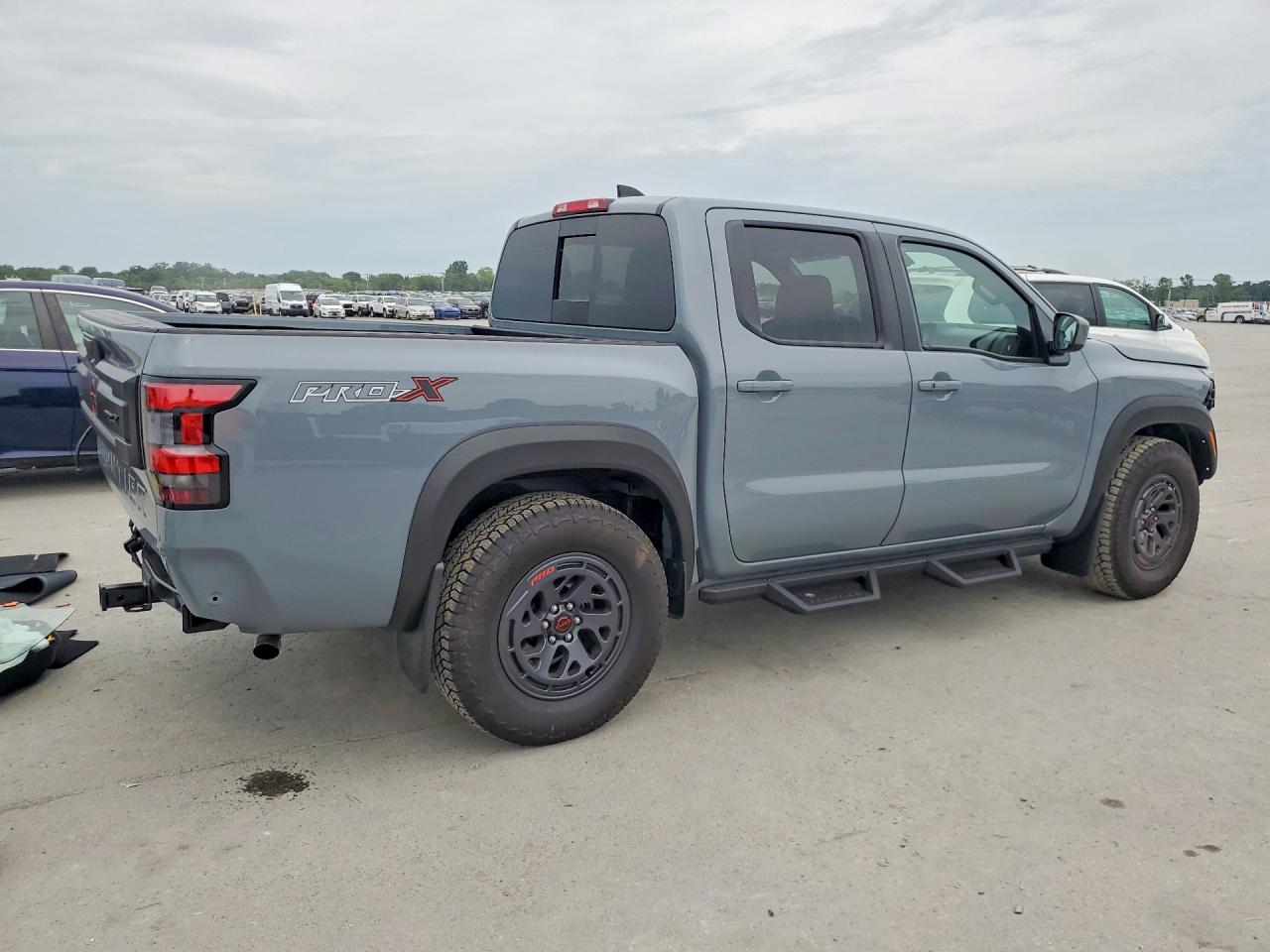 Nissan Frontier Pro-x