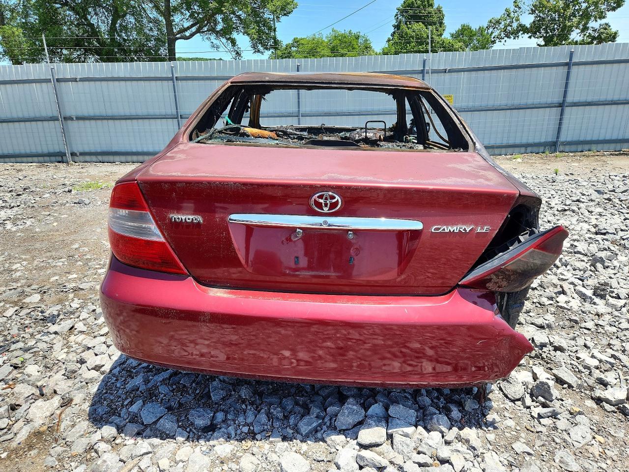 Toyota Camry Le