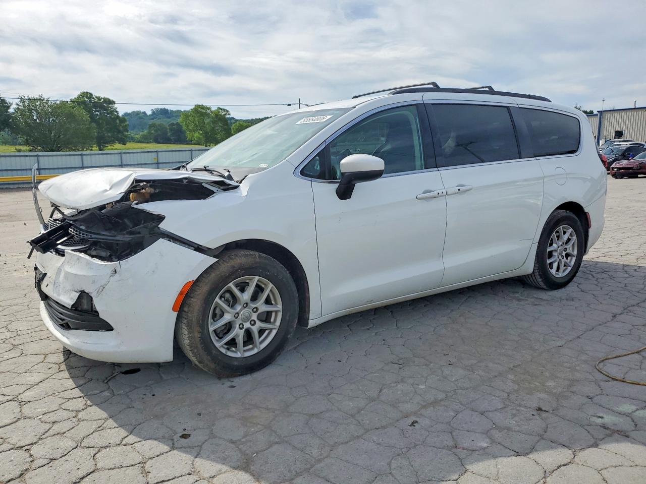 Salvage Chrysler Minivan Image