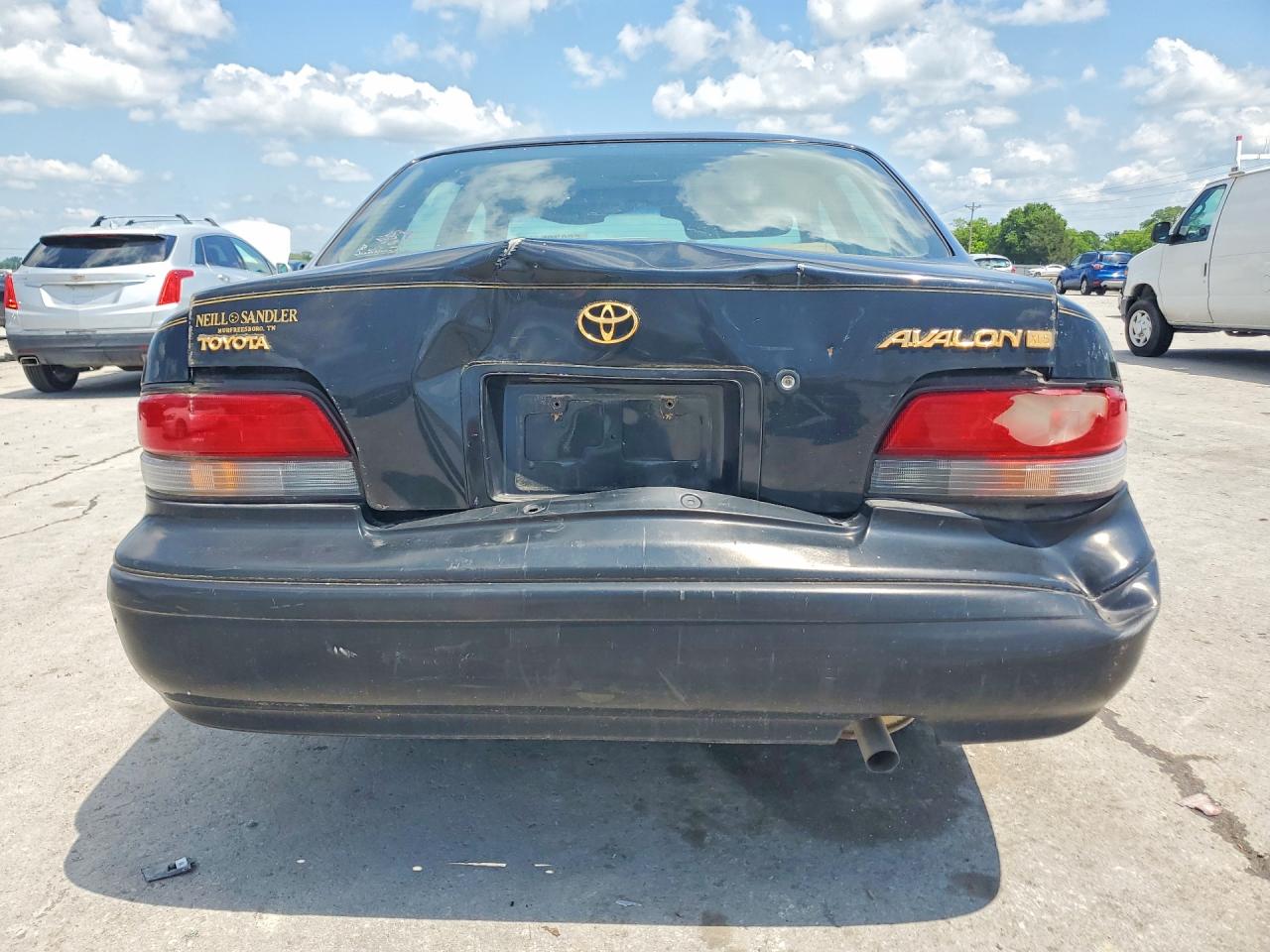 Toyota Avalon Xls
