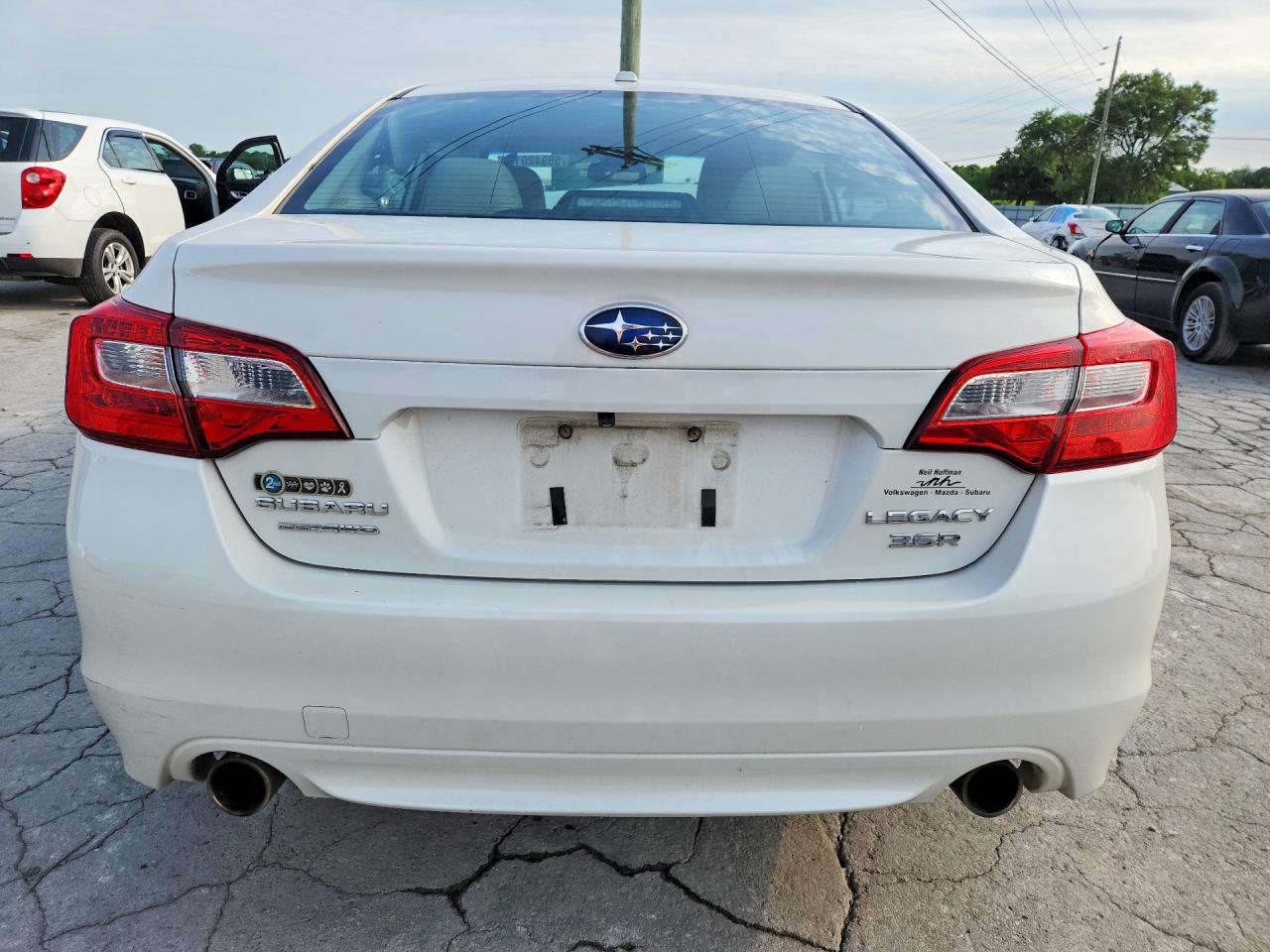 Subaru Legacy 3.6r Limited