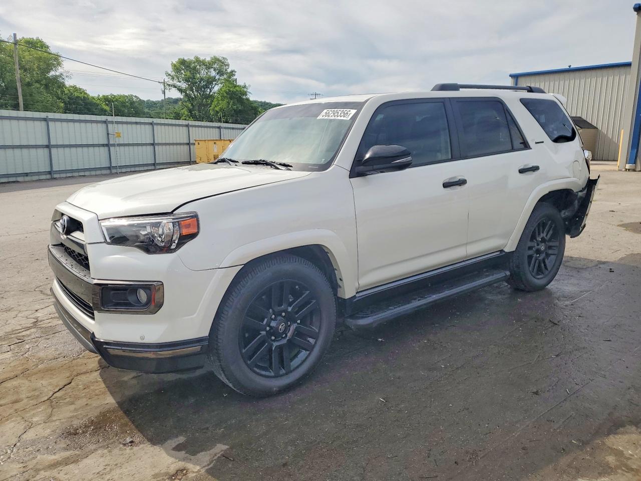 Salvage Toyota 4Runner Image