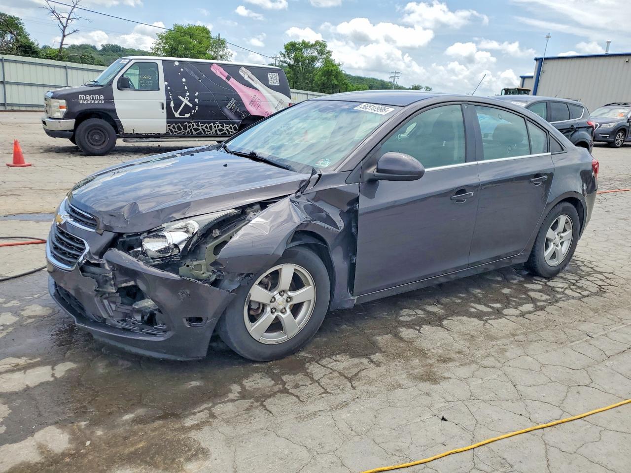 Salvage Chevrolet Cruze Image