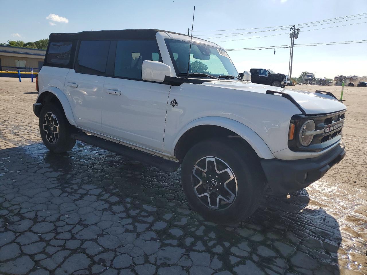 Ford Bronco Base