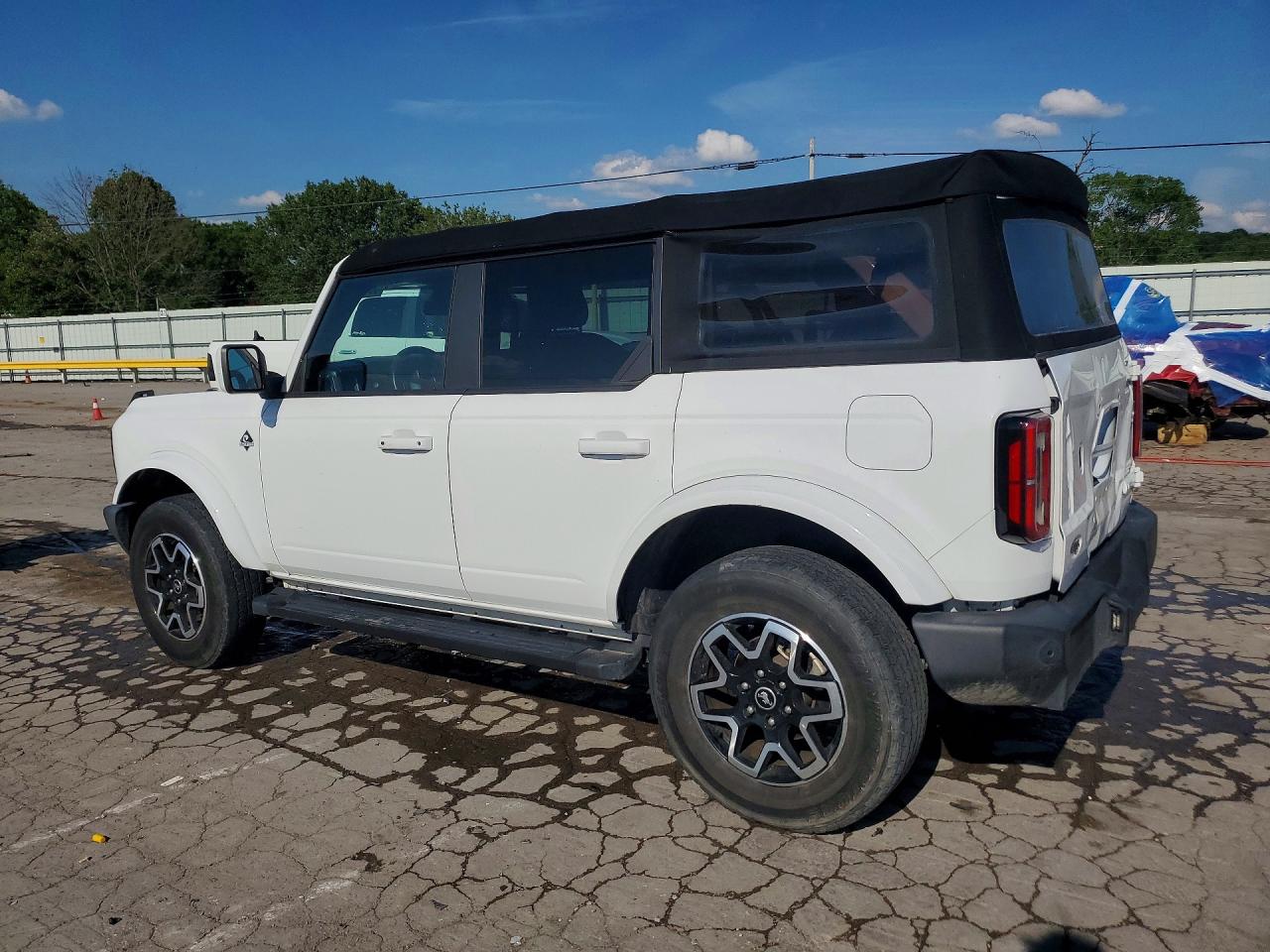 Ford Bronco Base