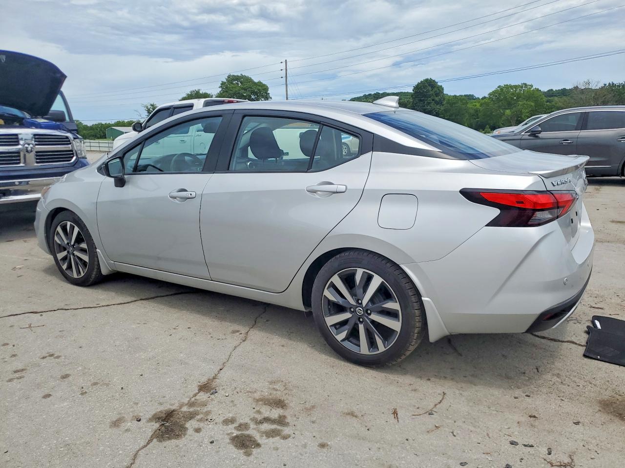 Nissan Versa Sr
