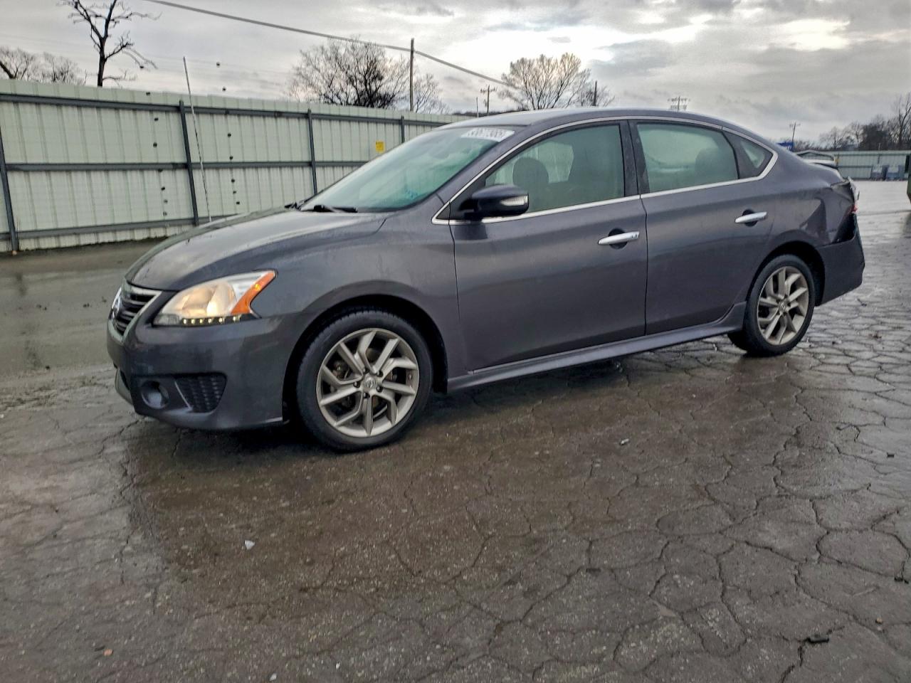 Salvage Nissan Sentra Image