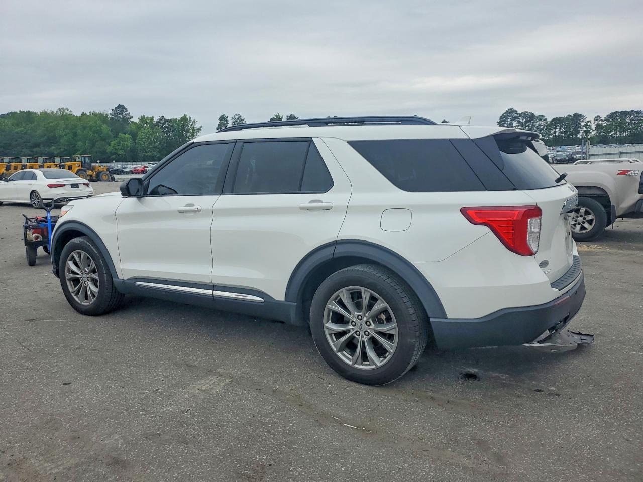Ford Explorer Xlt