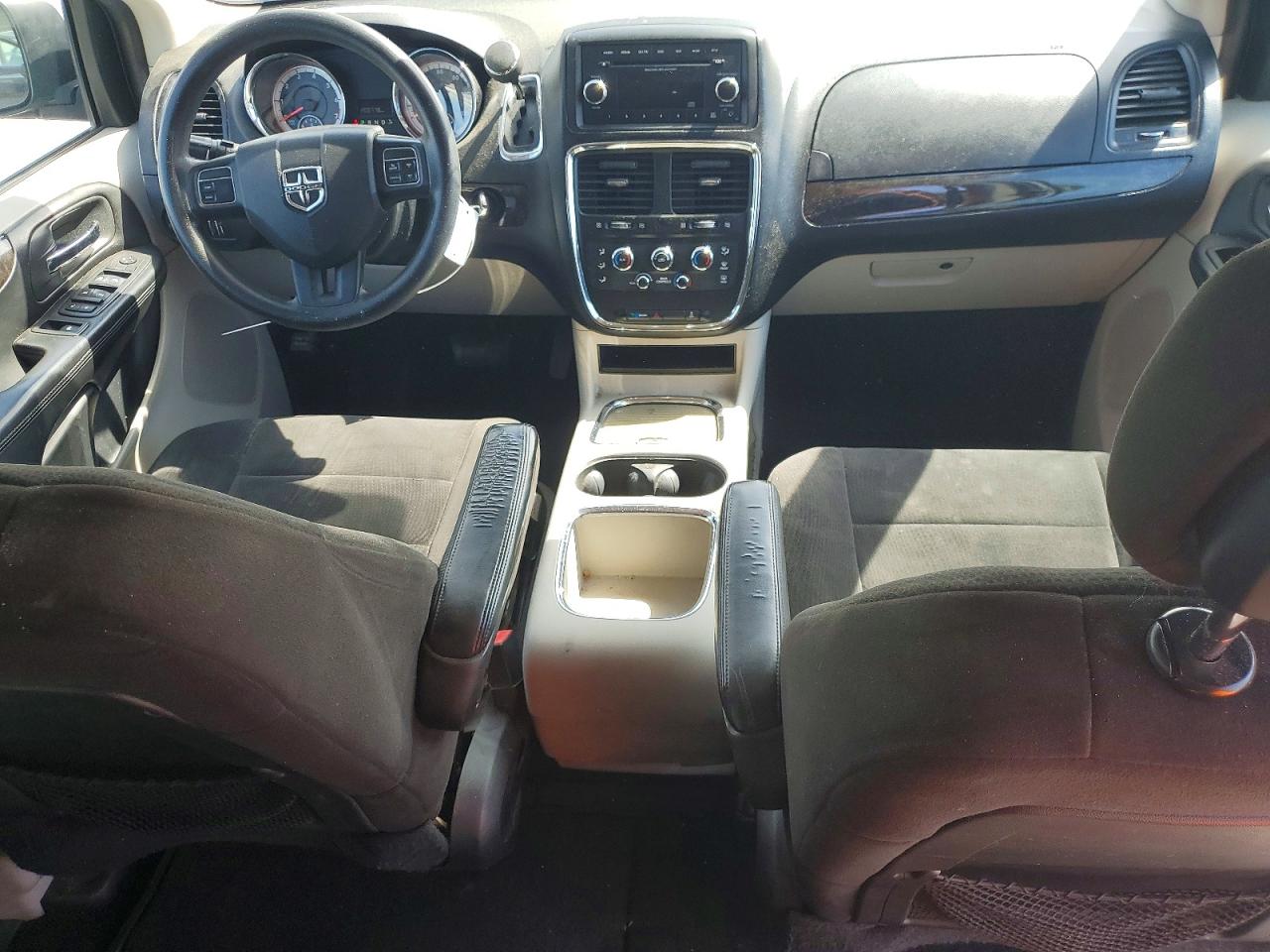Dodge Caravan Sxt