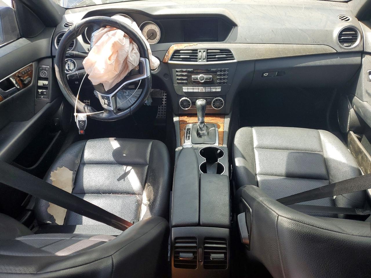Mercedes-Benz C-Class 300 4matic