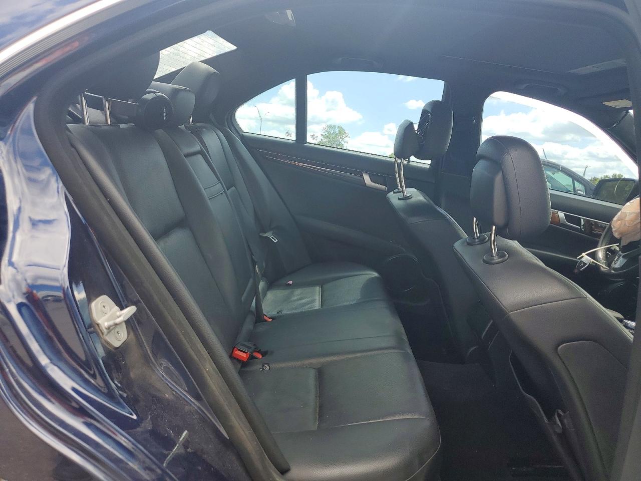 Mercedes-Benz C-Class 300 4matic
