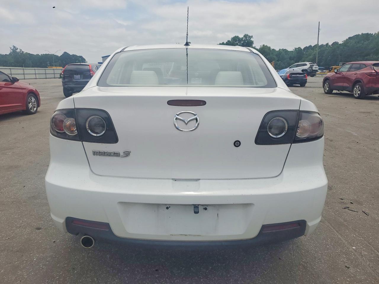 Mazda 3 I