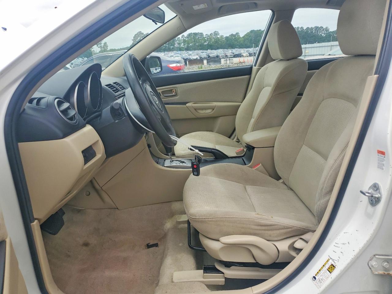 Mazda 3 I