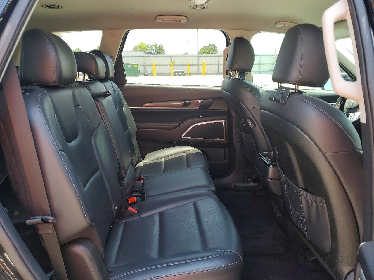Kia Telluride Lx