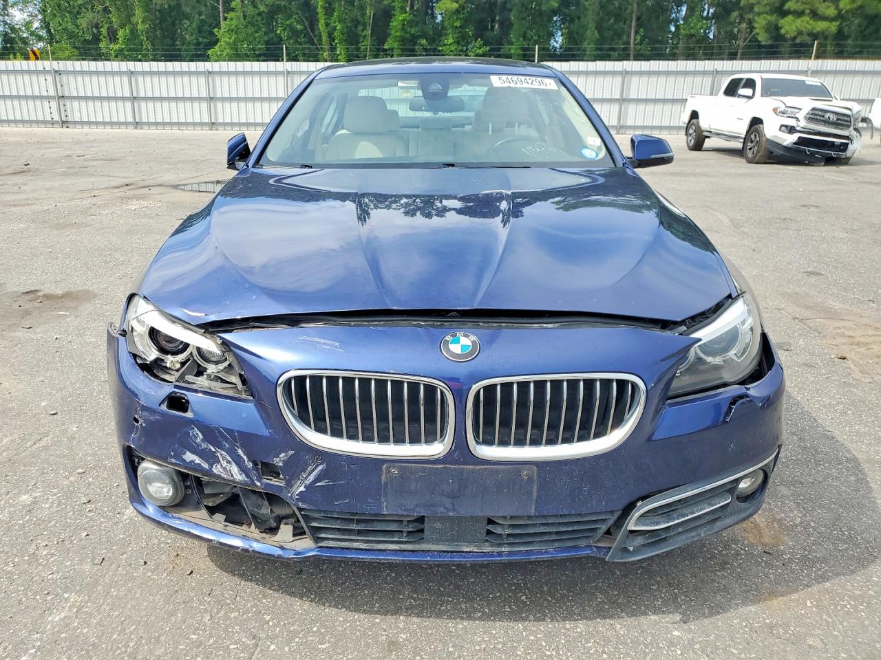 BMW 5 Series Xi