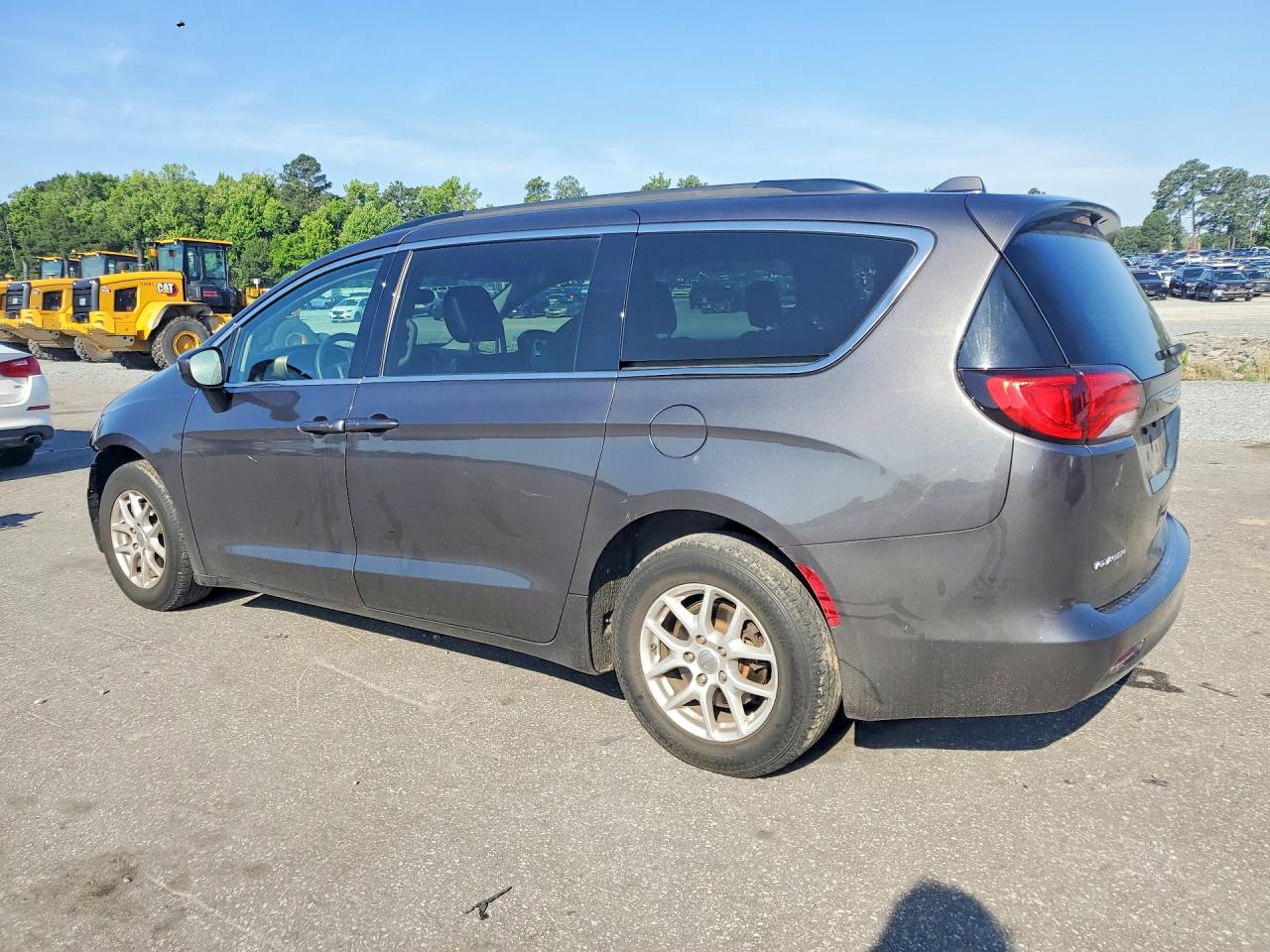 Chrysler Minivan Lxi