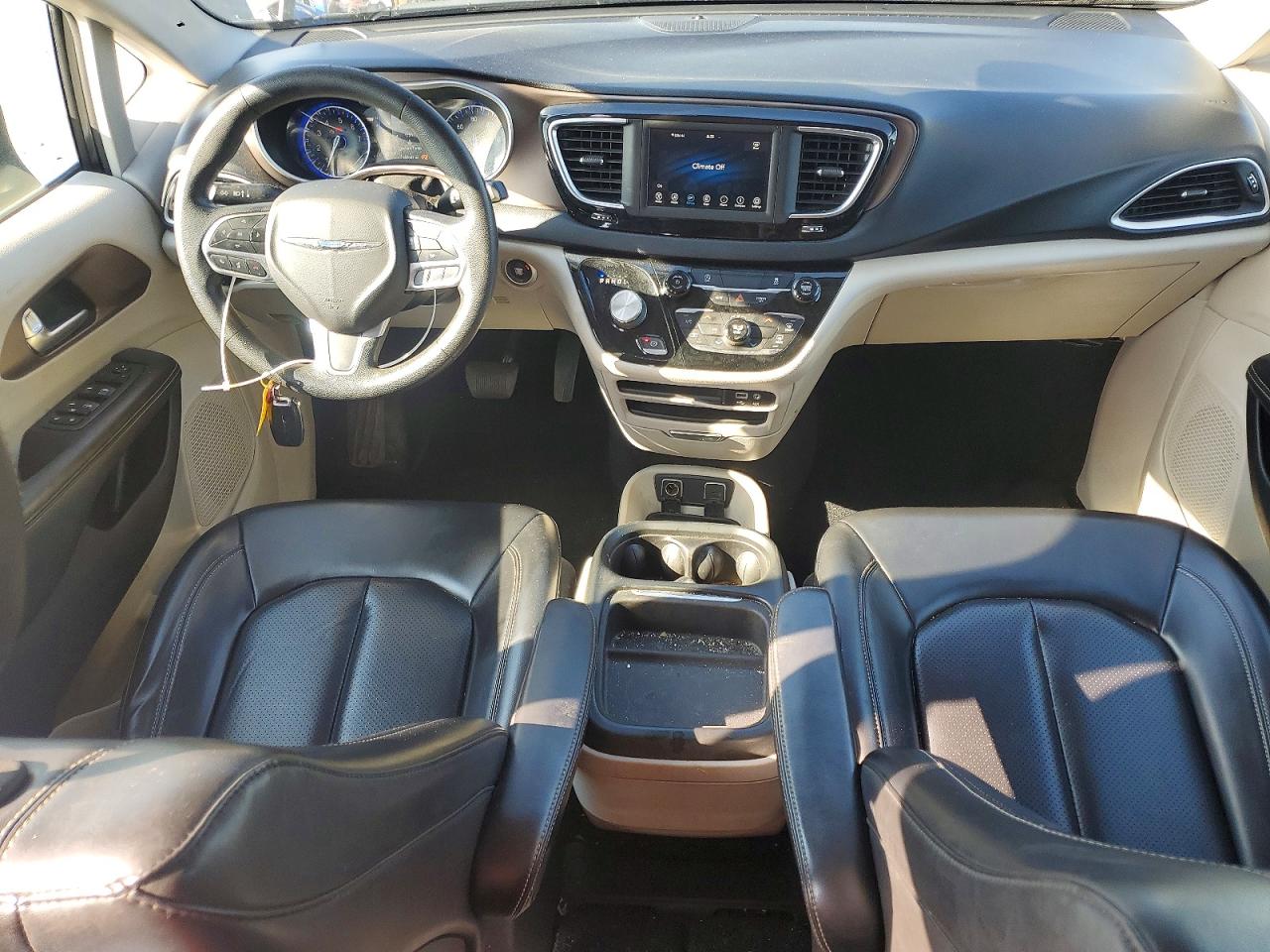 Chrysler Minivan Lxi