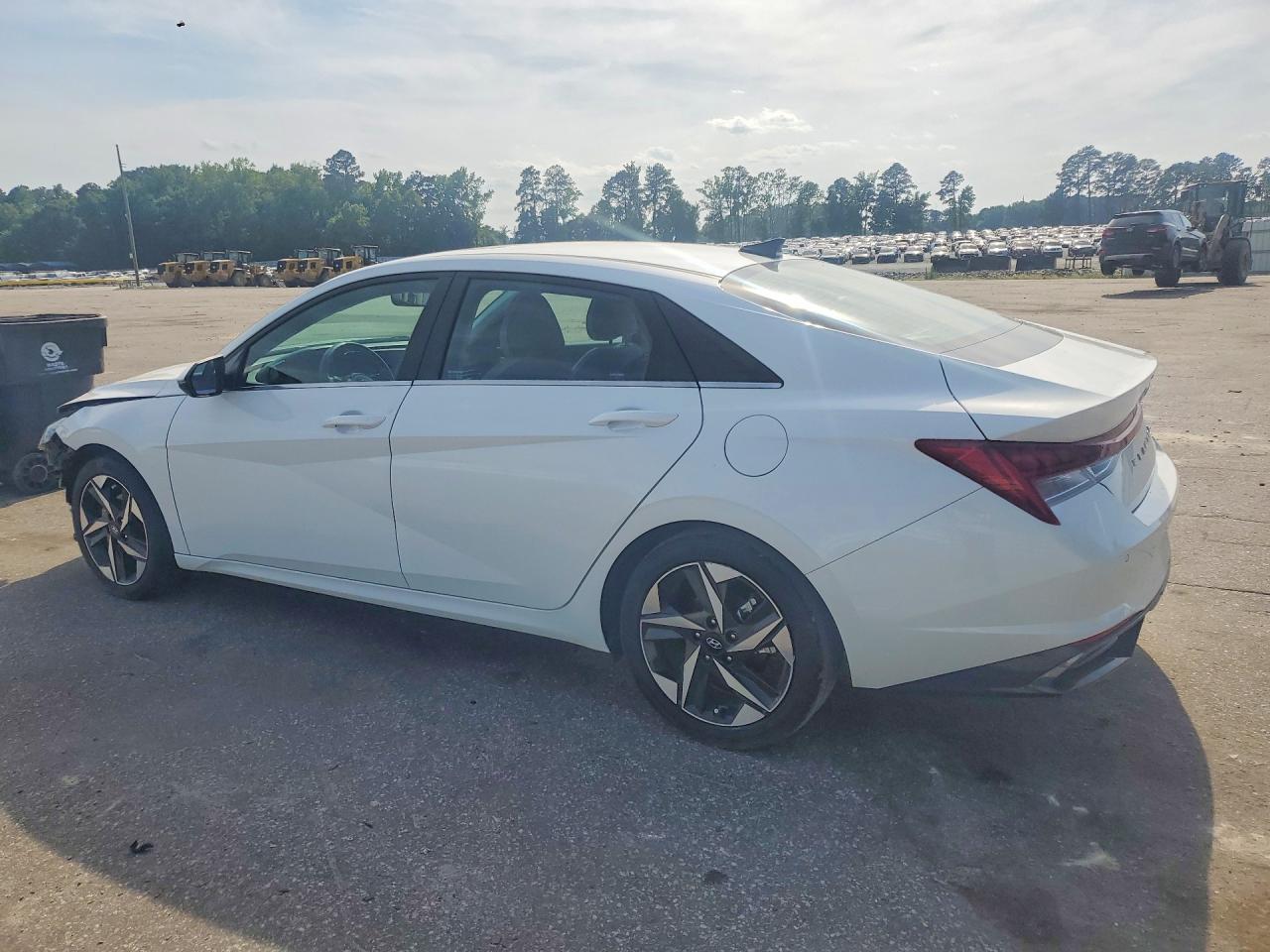 Hyundai ELANTRA Limited