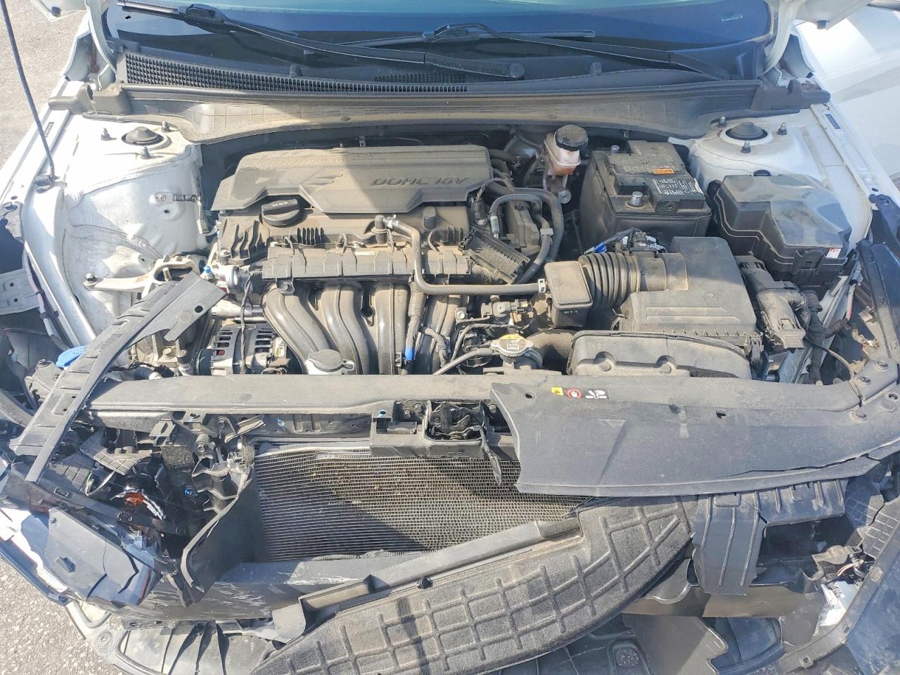 Hyundai ELANTRA Limited