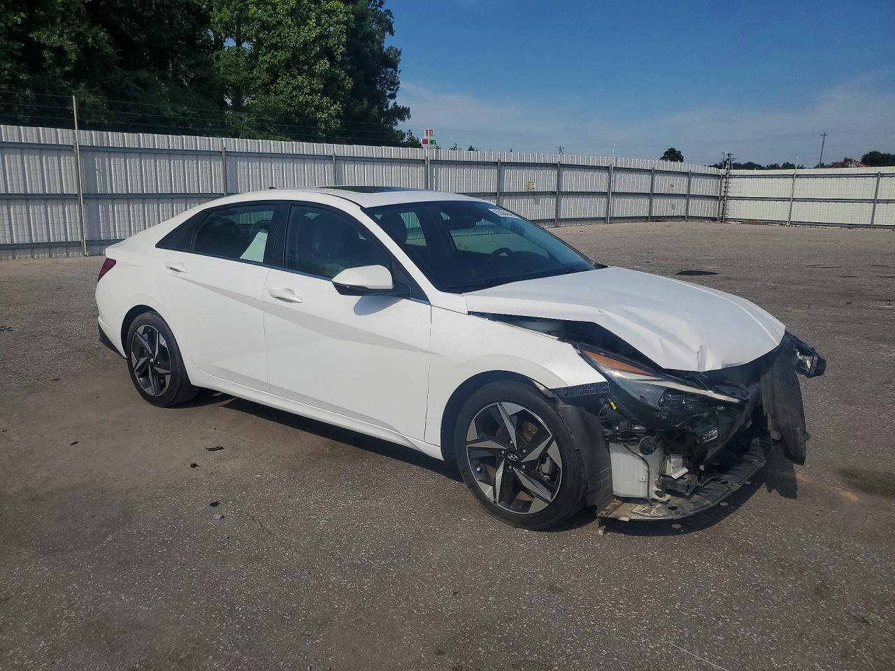 Hyundai ELANTRA Limited