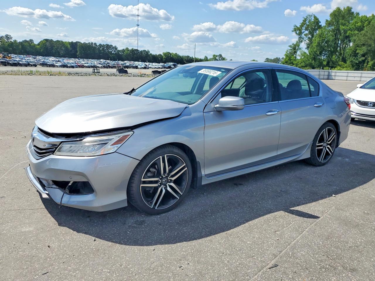 Salvage Honda Accord Image