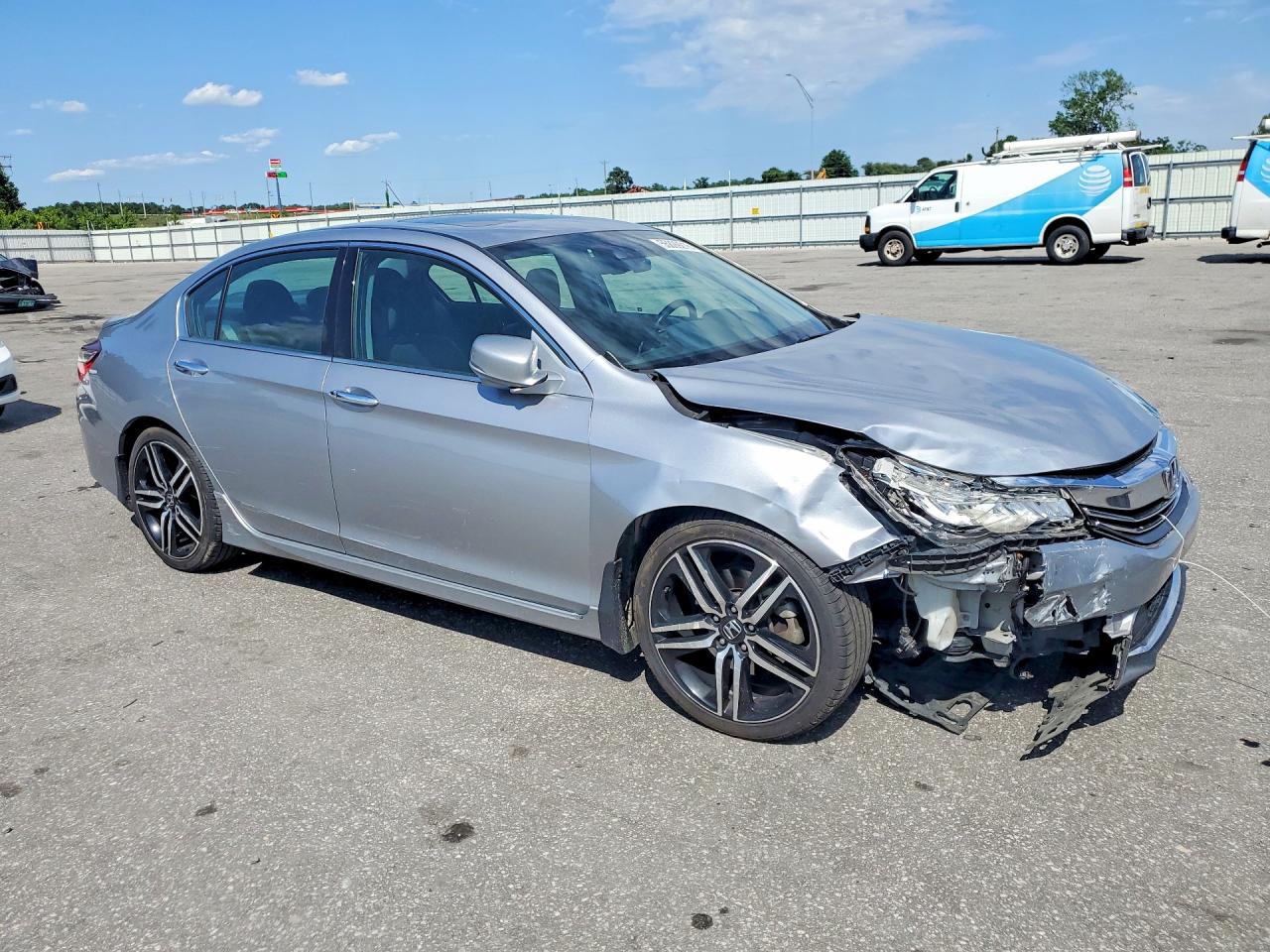 Honda Accord Touring