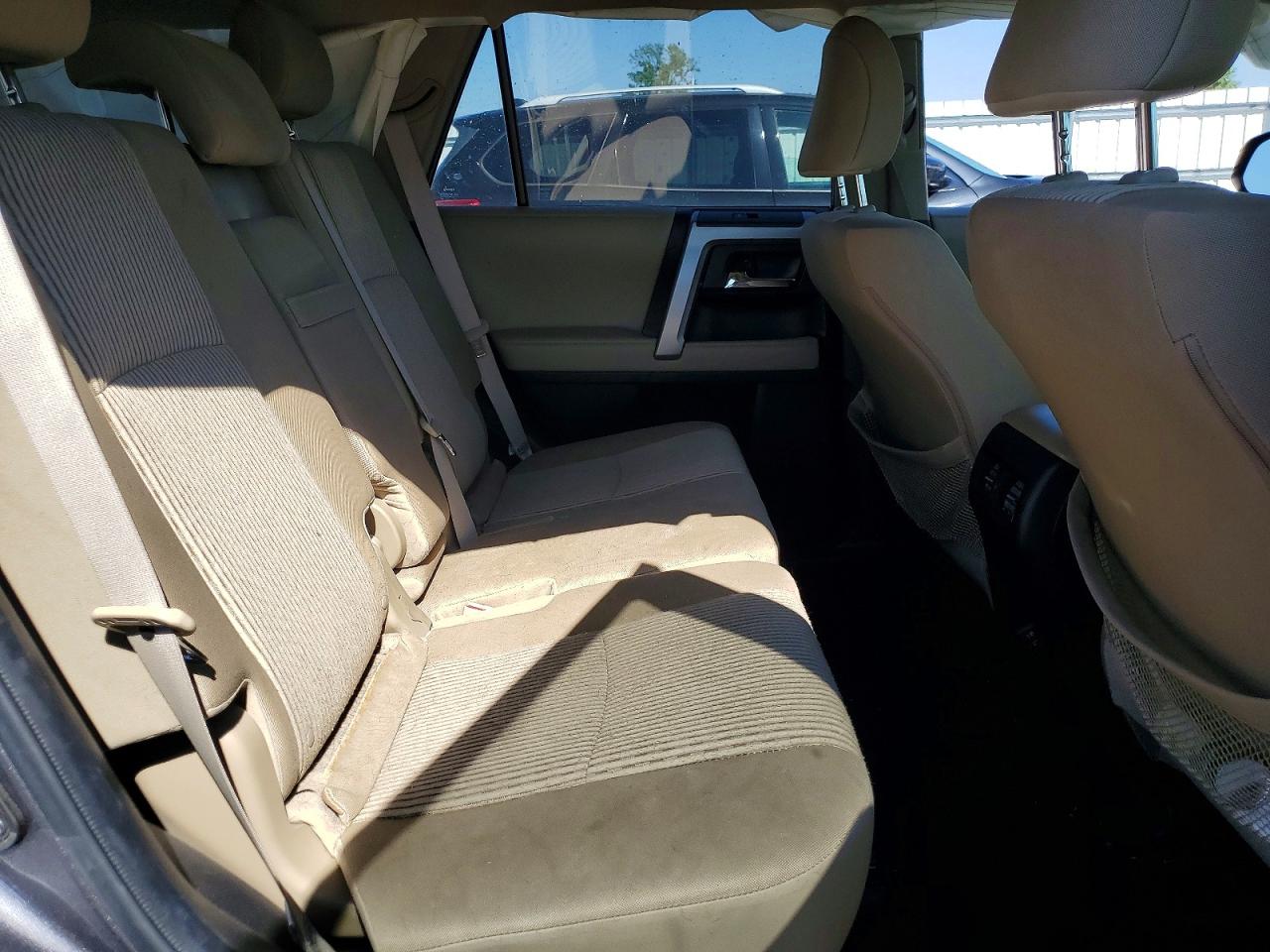 Toyota 4Runner Sr5