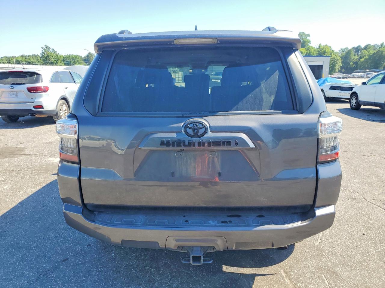 Toyota 4Runner Sr5