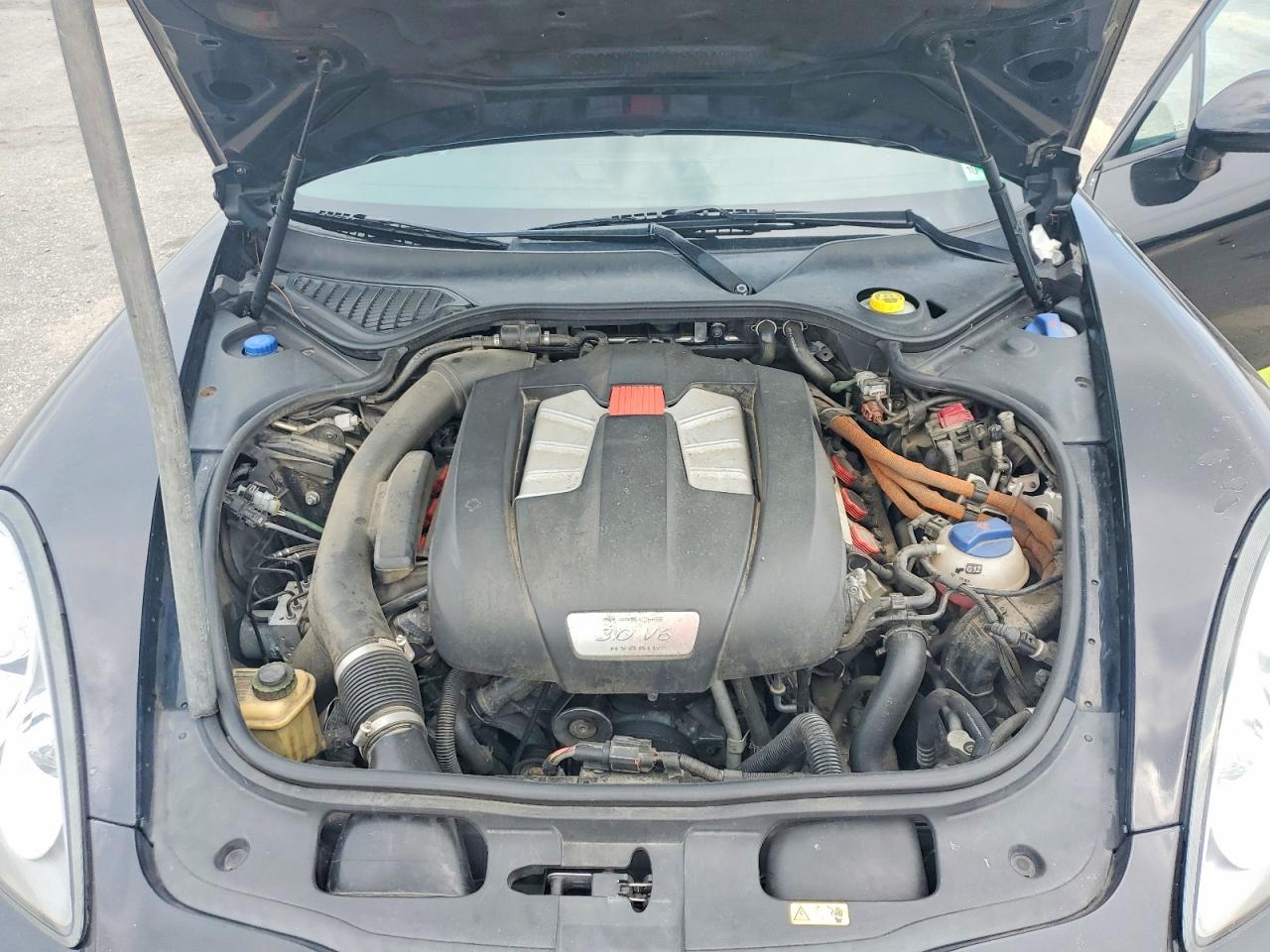 Porsche Panamera S Hybrid