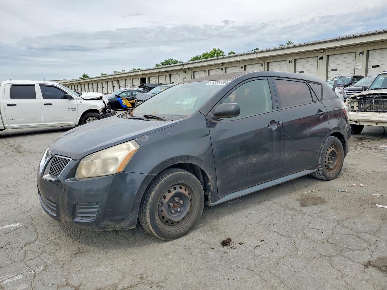 Salvage Pontiac Vibe Image