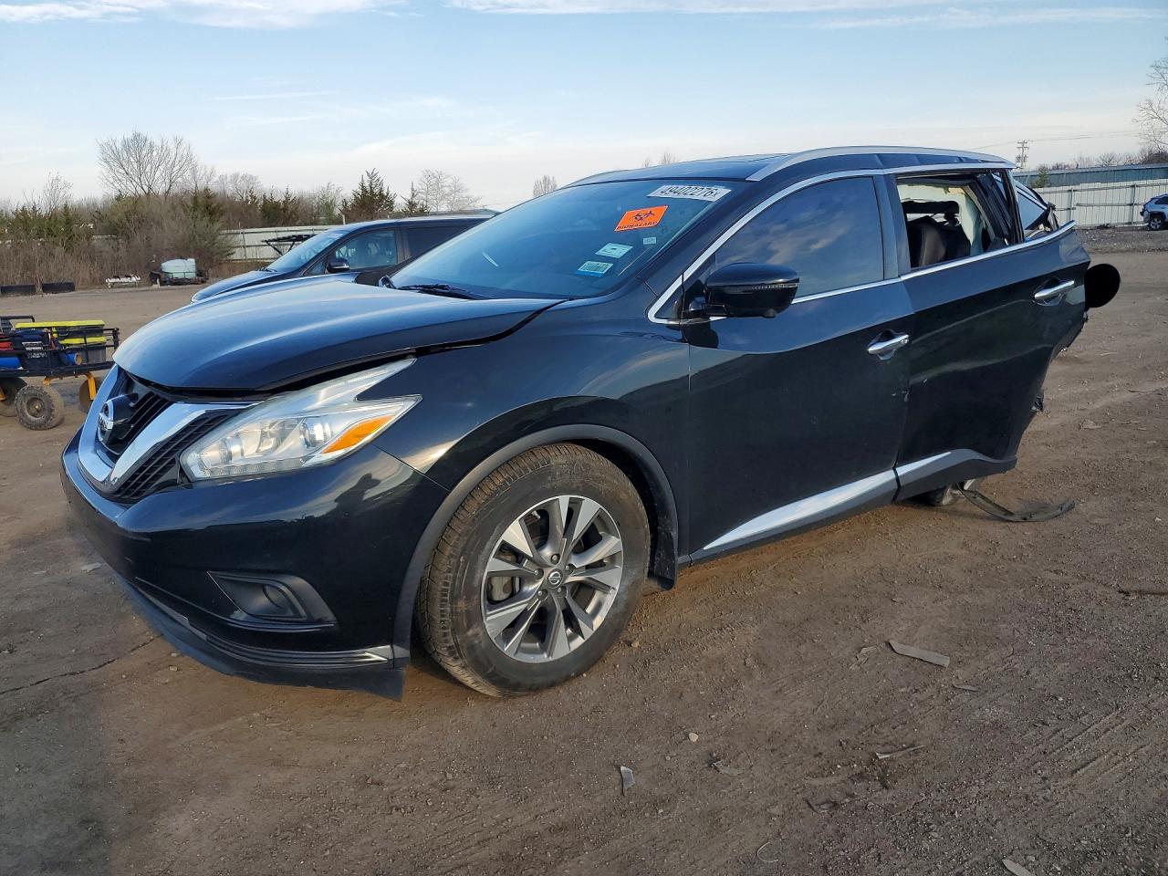 Salvage Nissan Murano Image