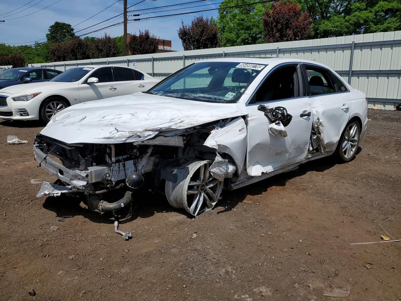 Salvage Audi A4 Image
