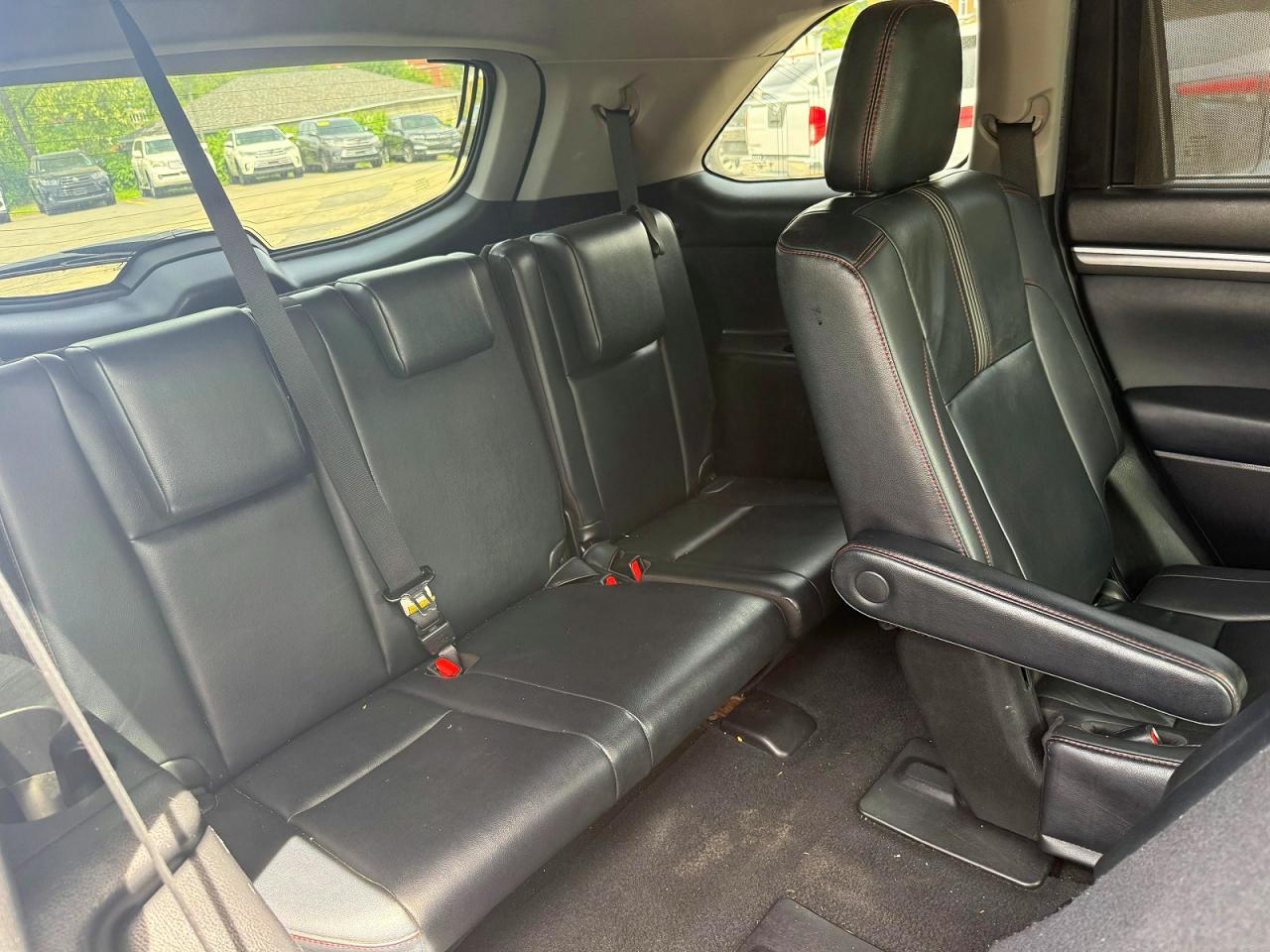 Toyota Highlander Se