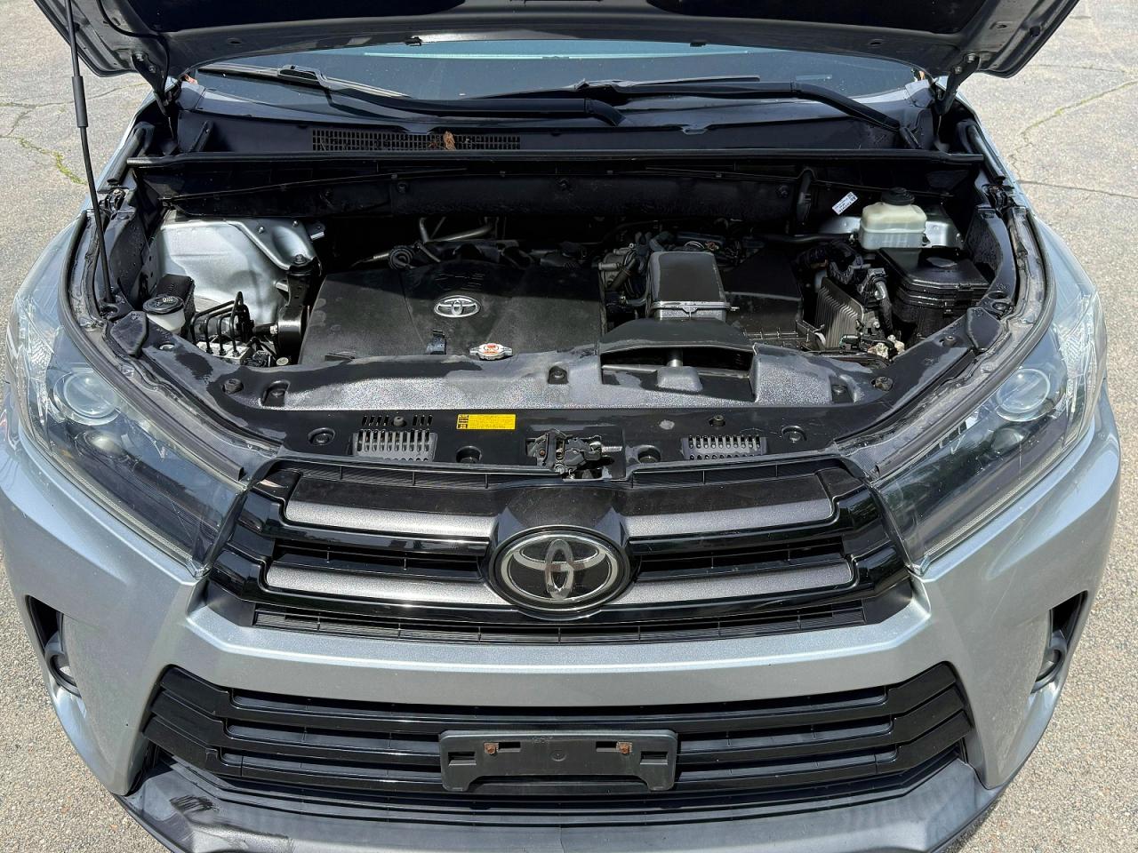 Toyota Highlander Se