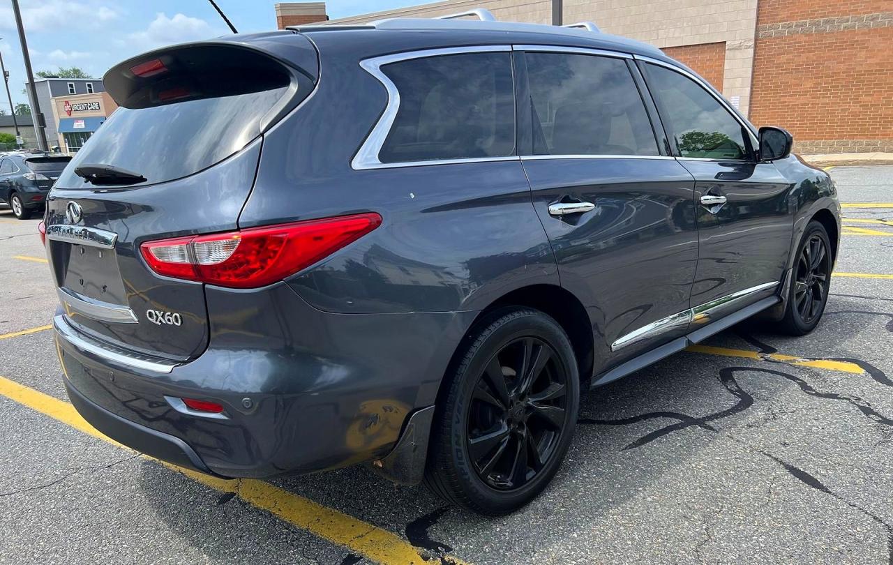INFINITI Qx Base