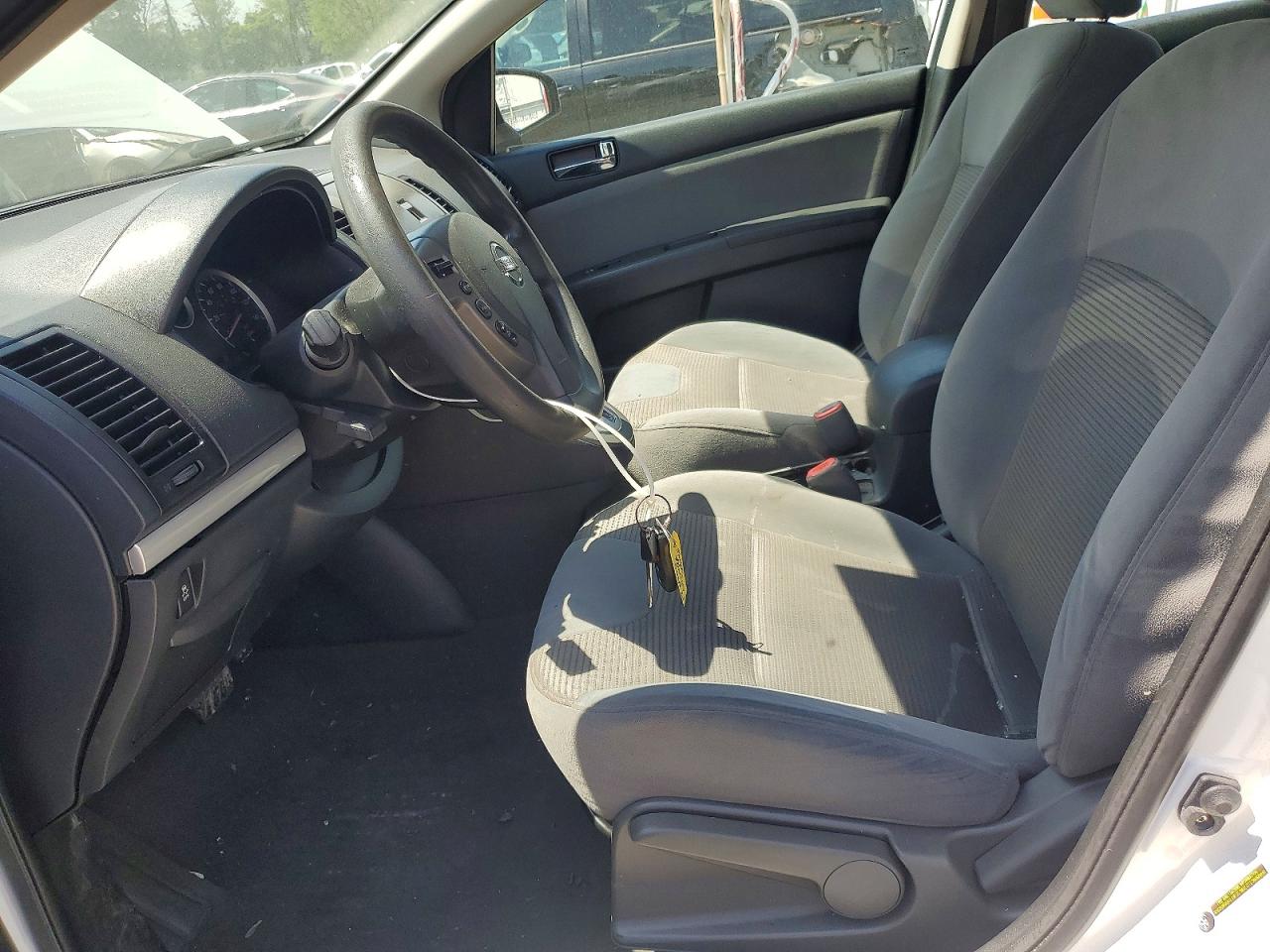 Nissan Sentra 2.0