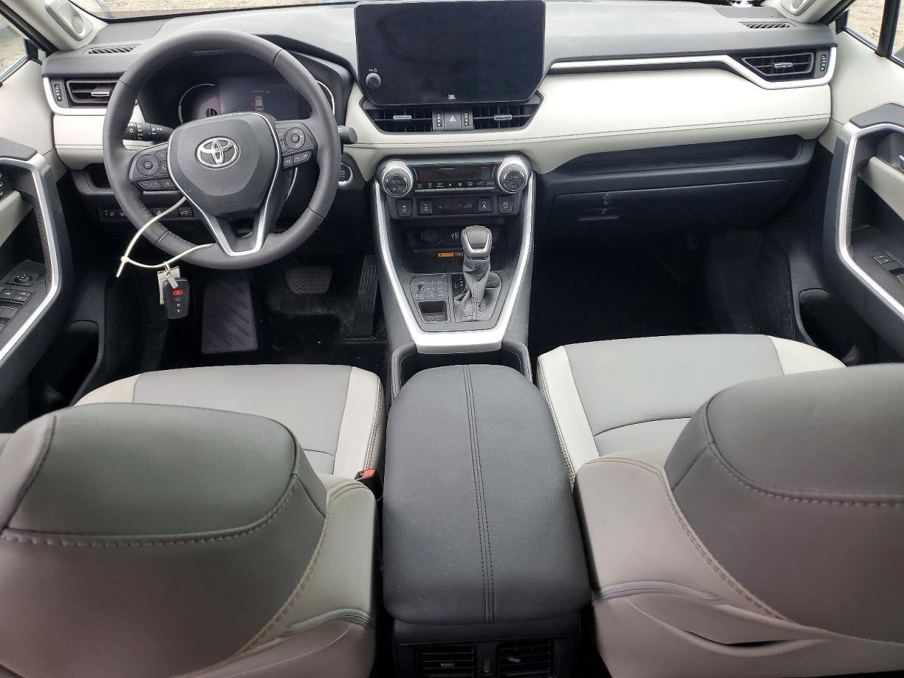 Toyota RAV4 Xle Premium