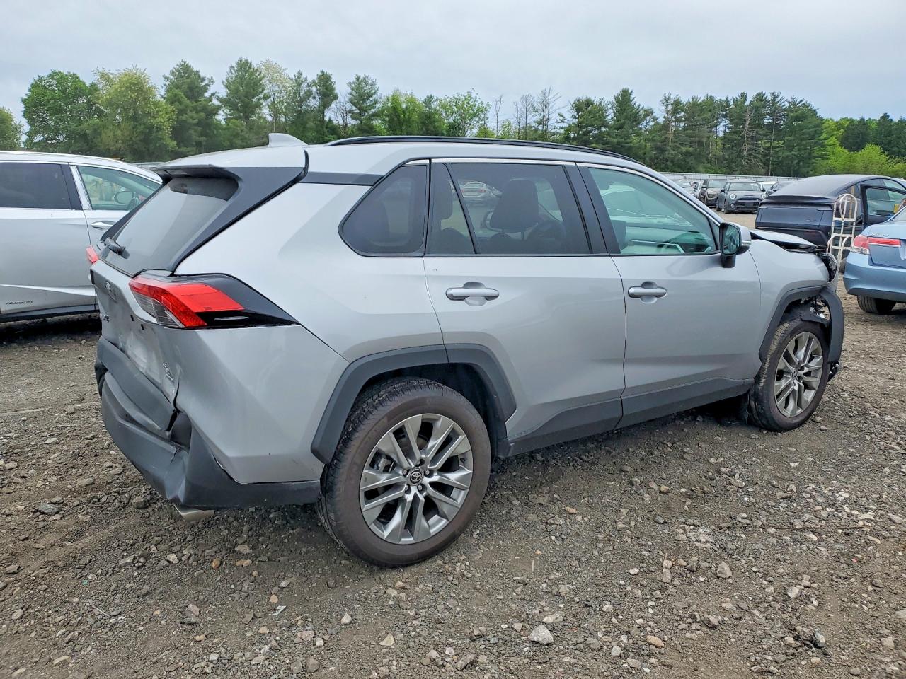 Toyota RAV4 Xle Premium