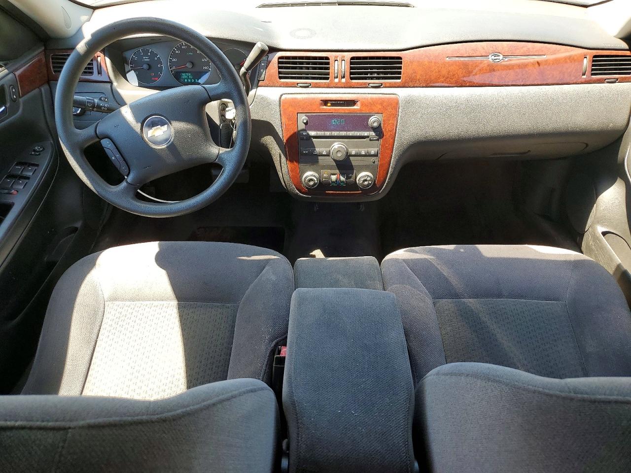 Chevrolet Impala Lt