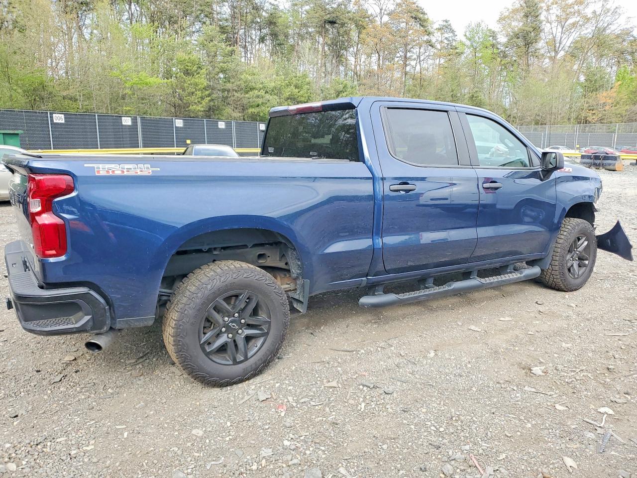 Chevrolet Silverado K1500 Trail Boss Custom