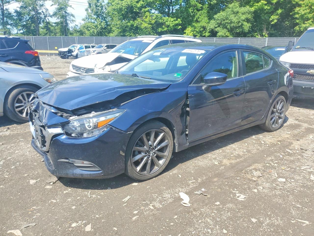 Salvage Mazda 3 Image