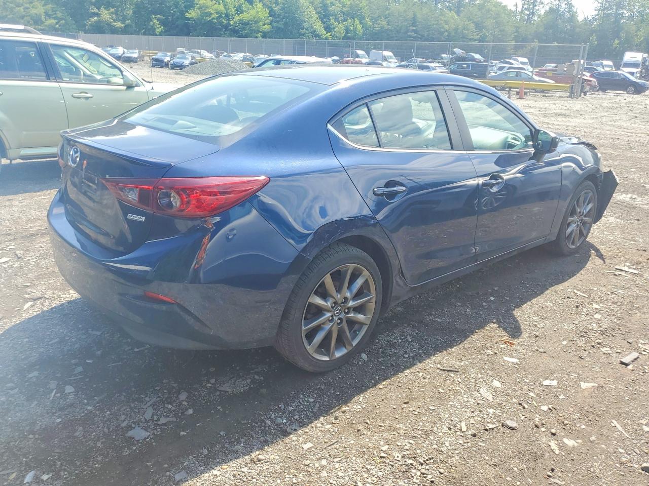 Mazda 3 Touring