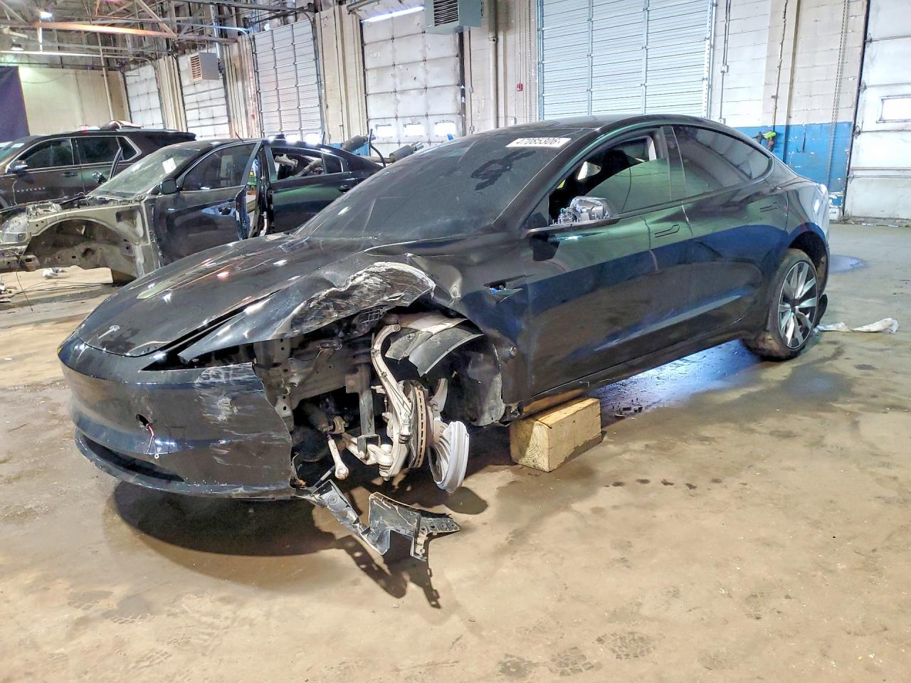 Salvage Tesla Model 3 Image