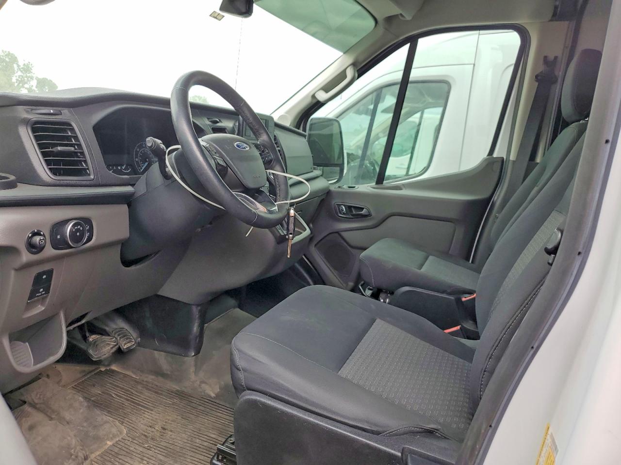 Ford Transit T-350