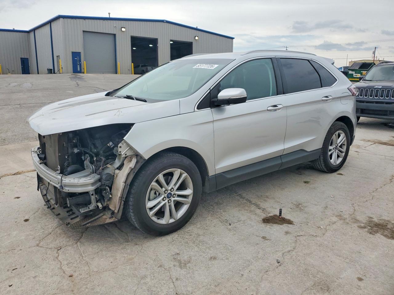 Salvage Ford Edge Image