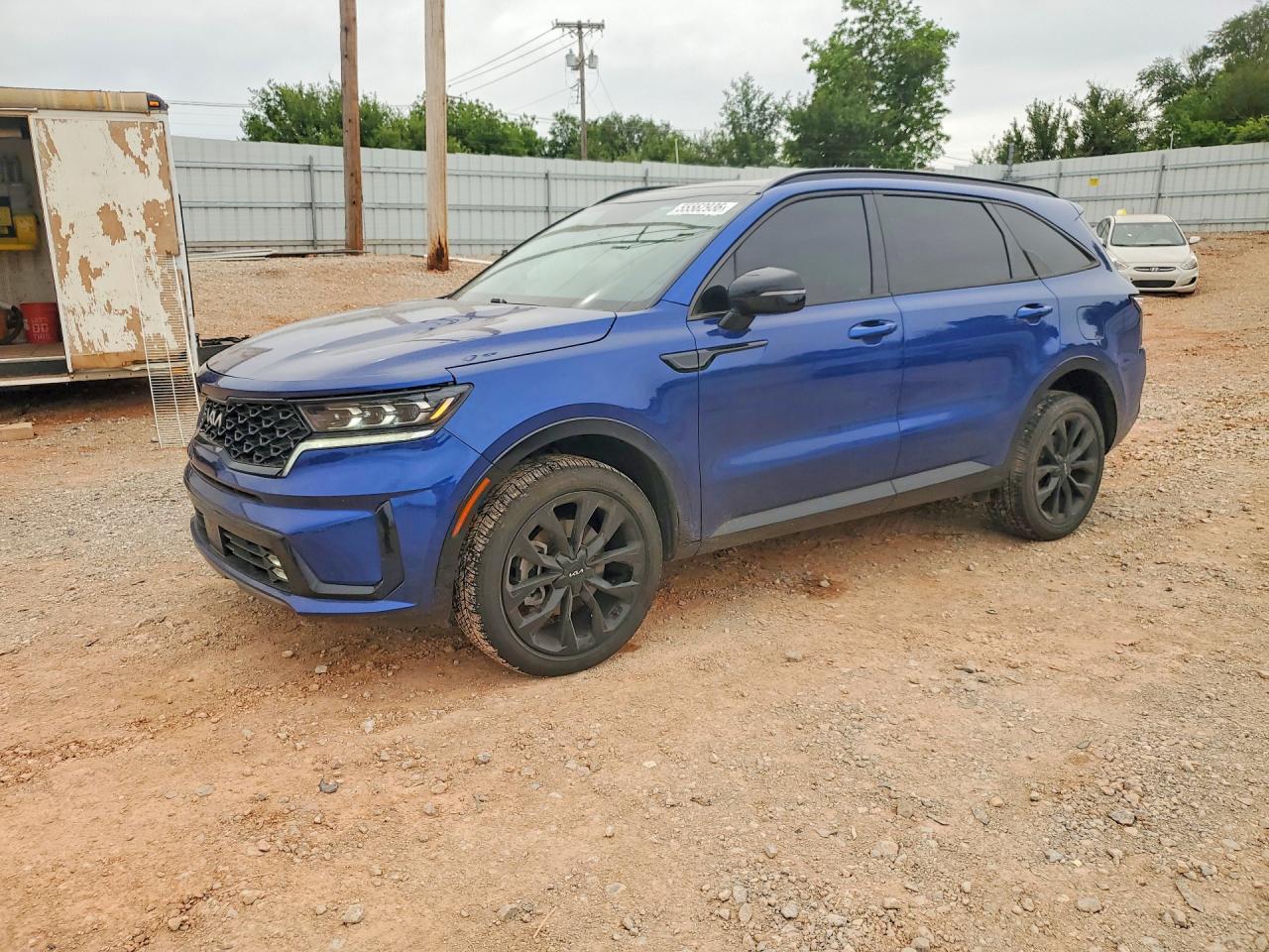 Salvage Kia Sorento Image