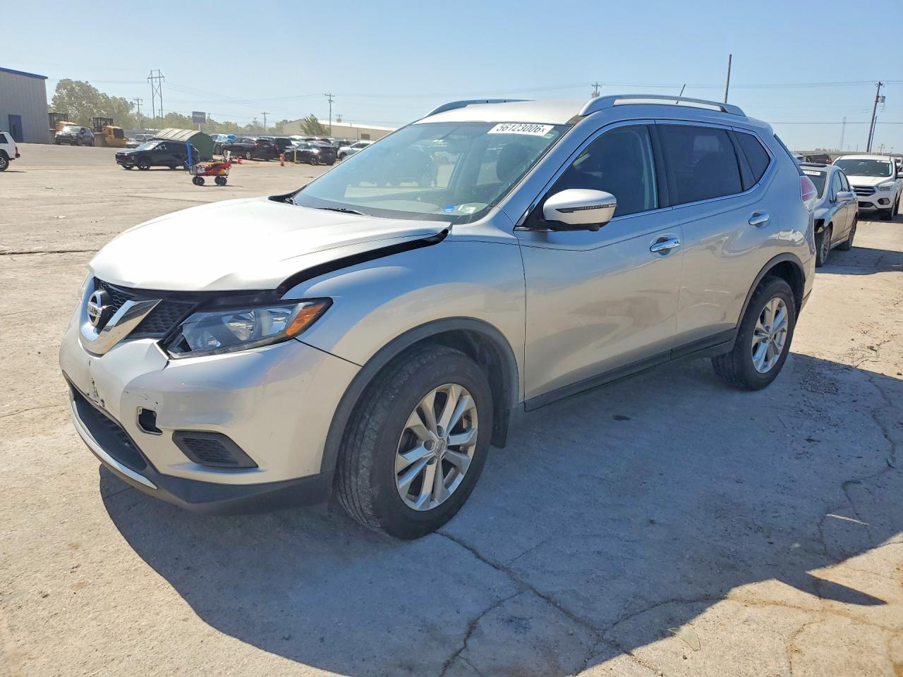 Salvage Nissan Rogue Image