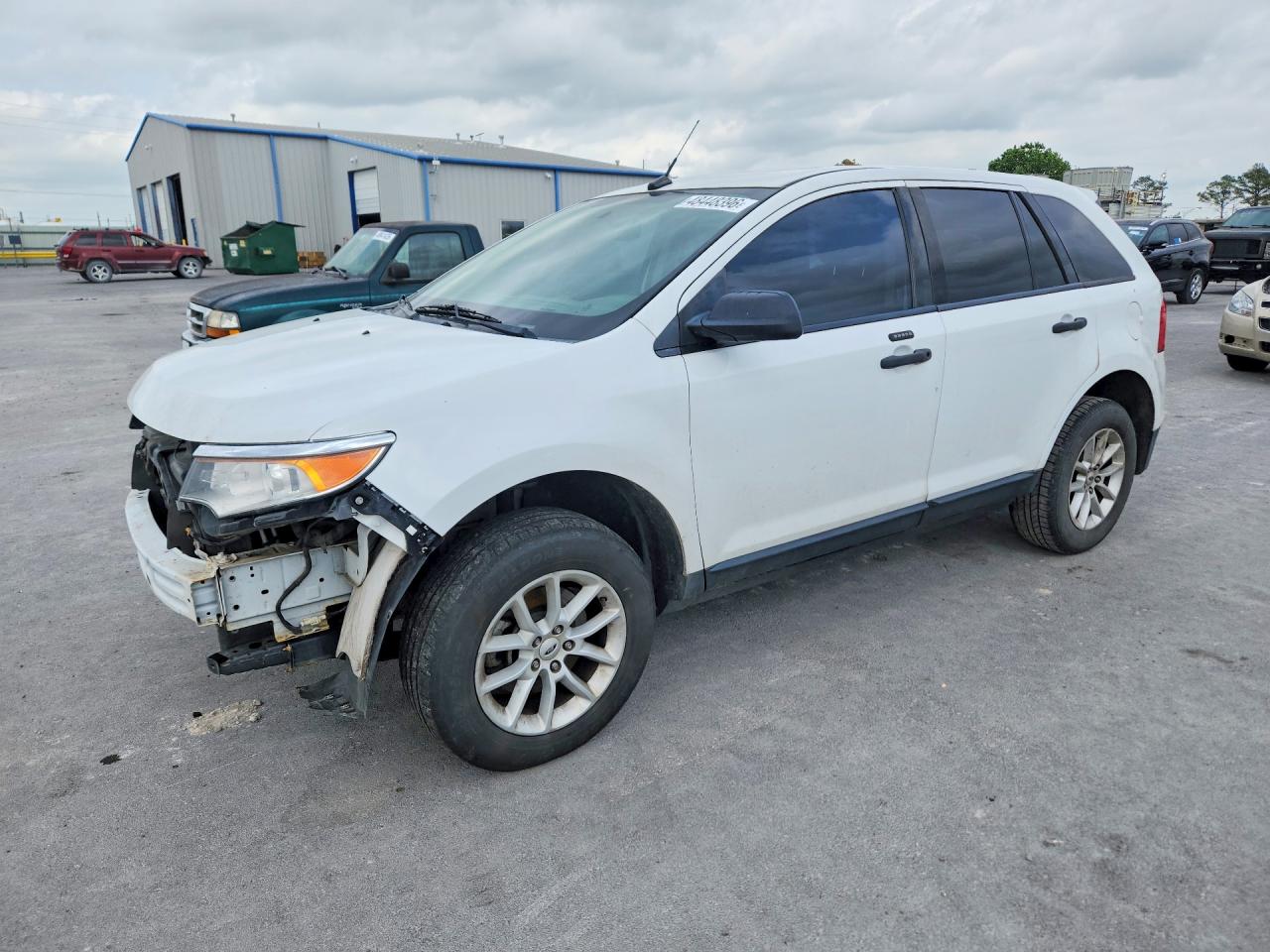 Salvage Ford Edge Image